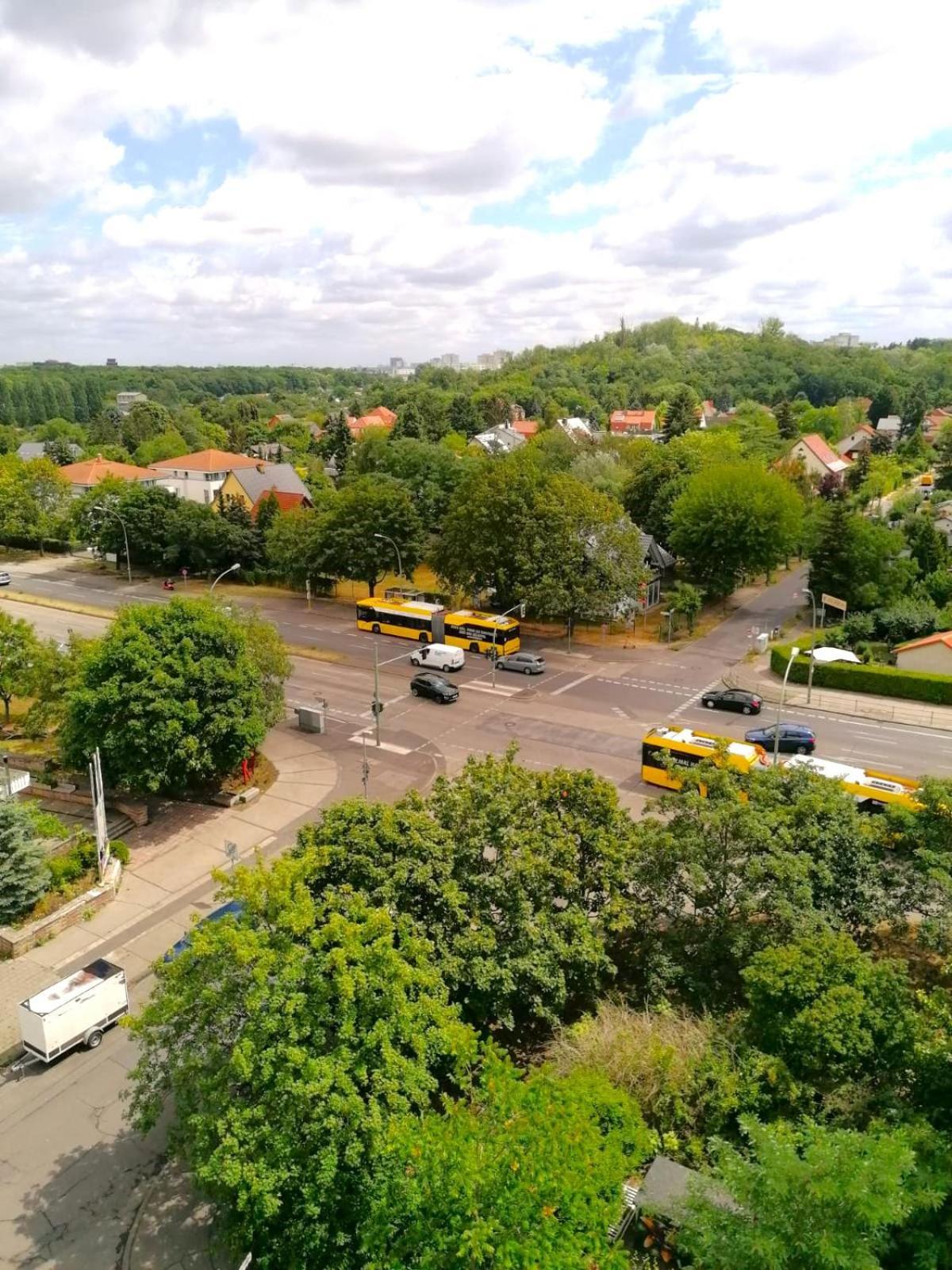 Cozy Trendy Spacious Room In Green Area 12 Min. Near To The Center Alexanderplatz Берлин Екстериор снимка